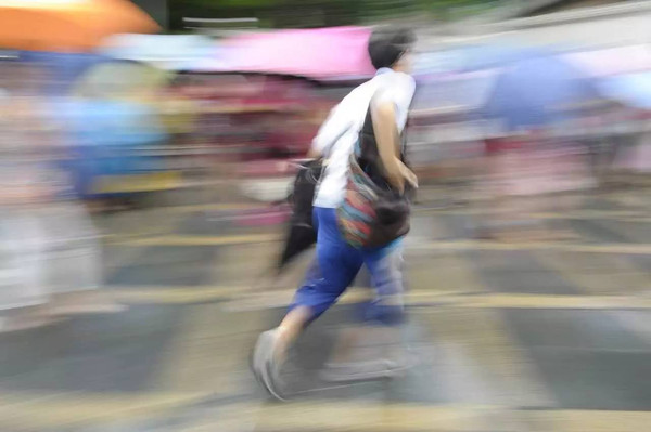 廣州暴雨突襲，高考繼續_除濕機廠家